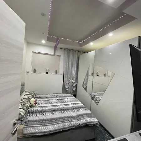 Appartamento Trieste Апартаменти Трієст